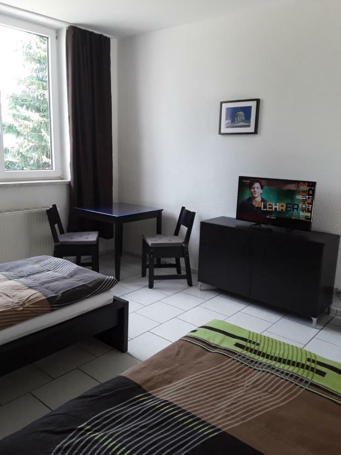 Pension Zum Bauhof Zwickau Buitenkant foto